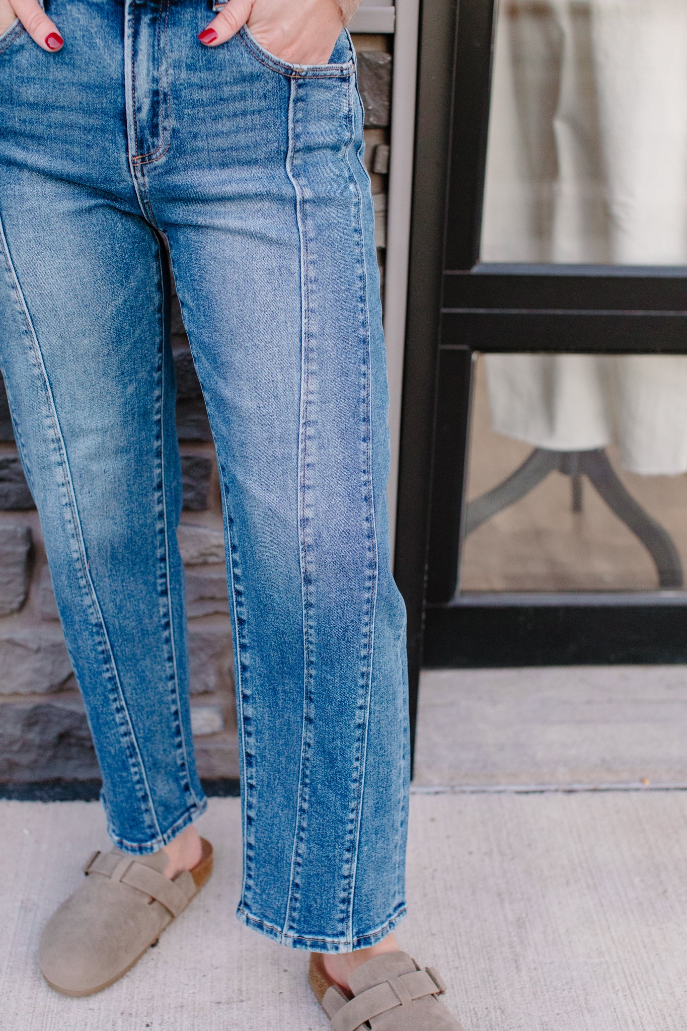 High Rise Cropped Risen Jeans