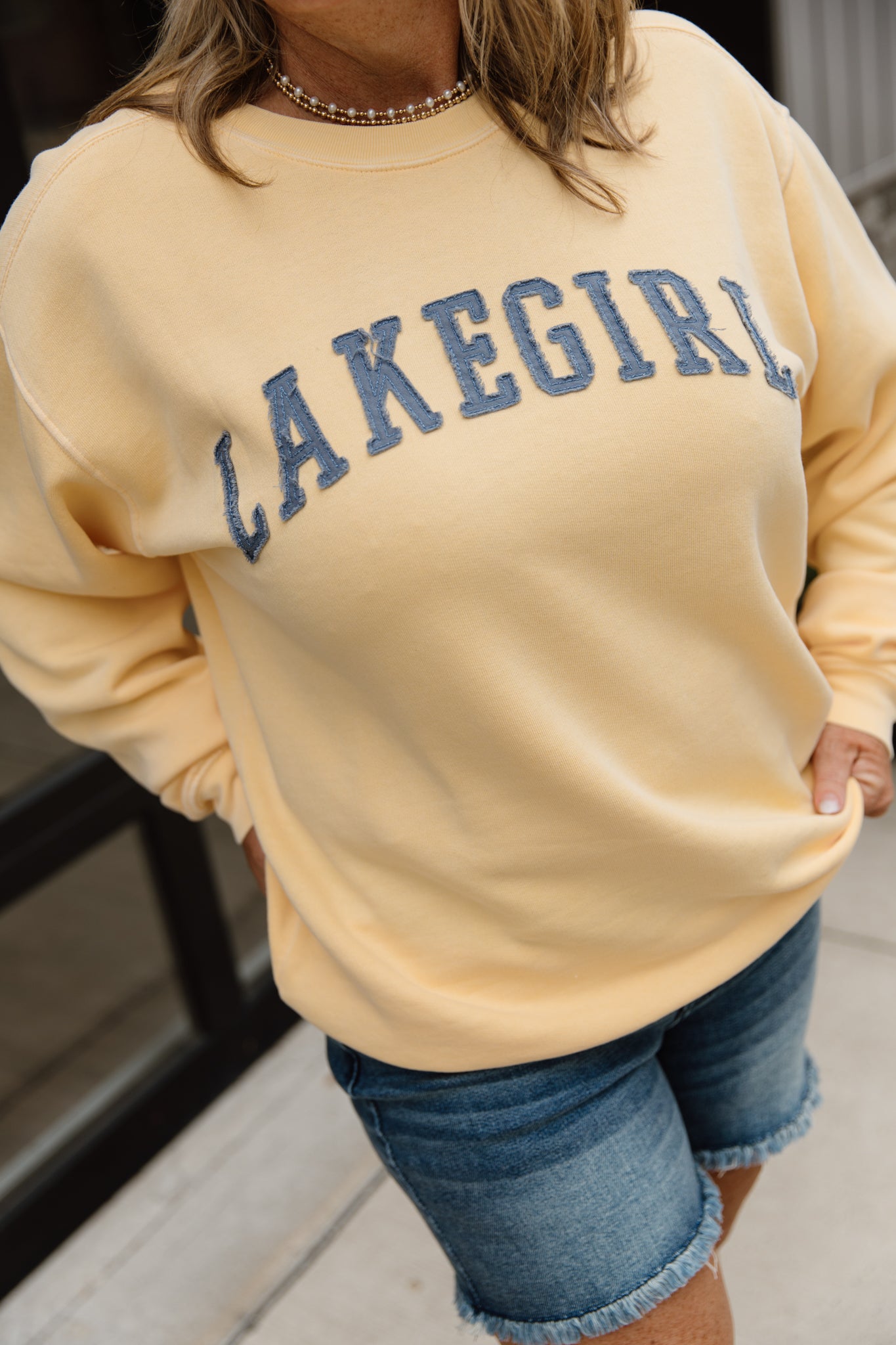 Lakegirl Essential Crewneck