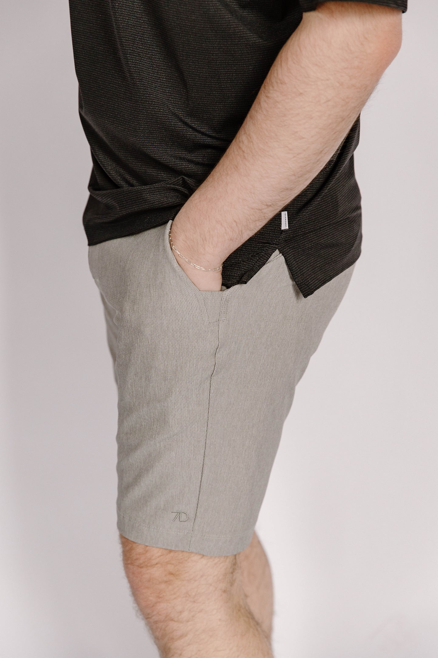 Men's 8'' Short