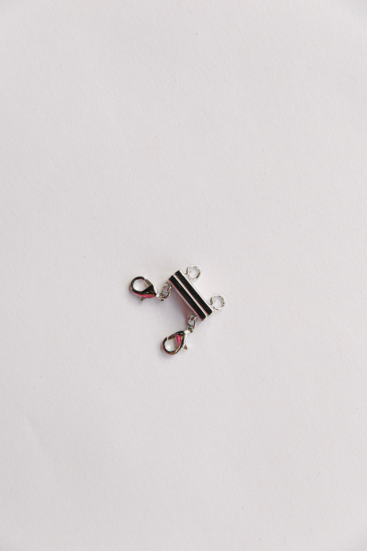 Necklace separator