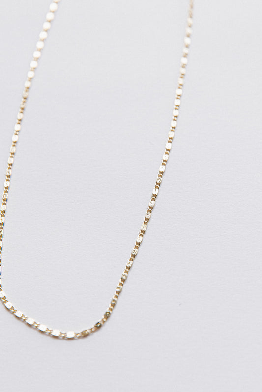 Water-Resistant Thin Linked Necklace