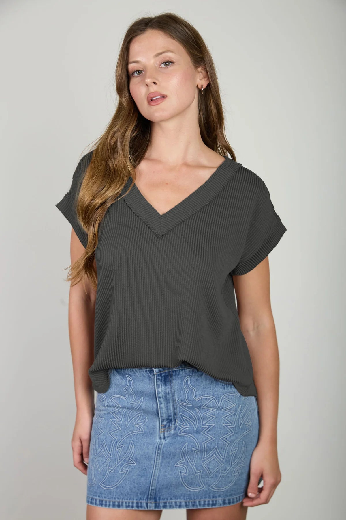 Ribbed V Neck