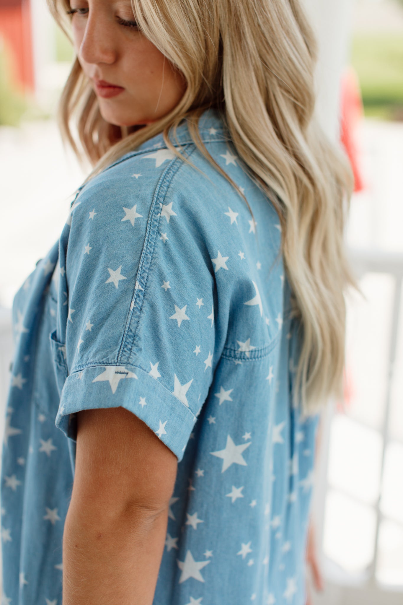 Star Thin Button Up