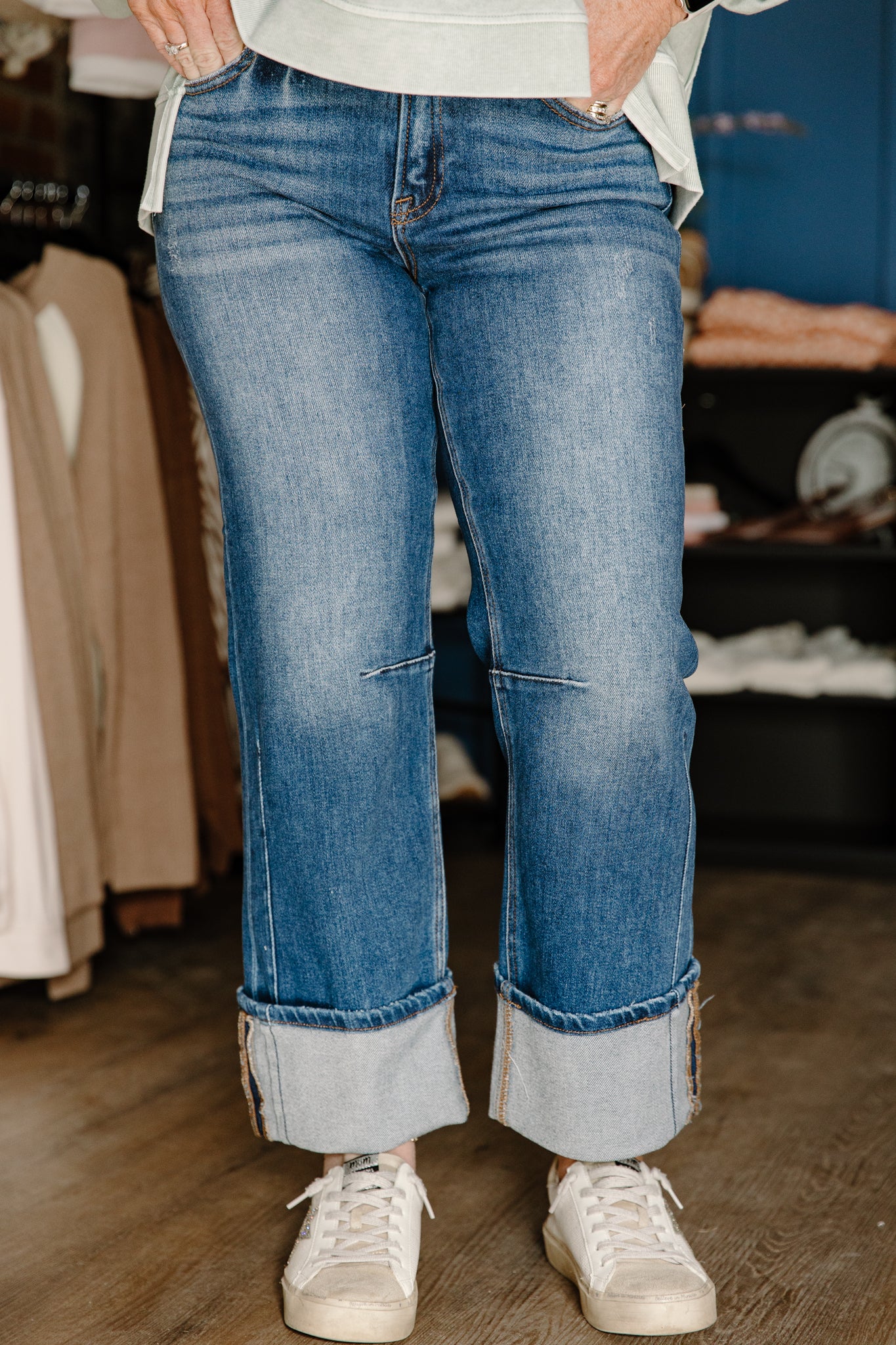 Cuffed Risen jeans