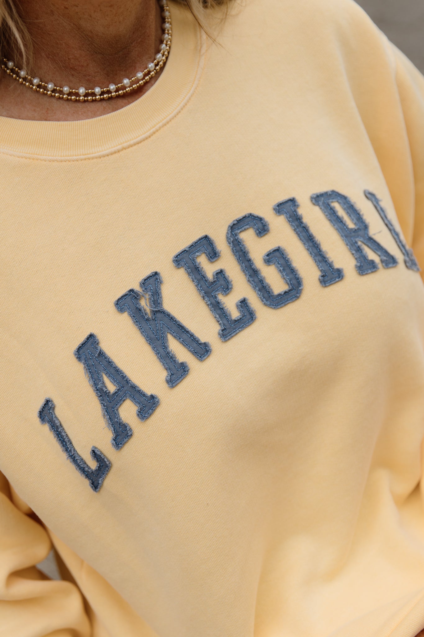 Lakegirl Essential Crewneck